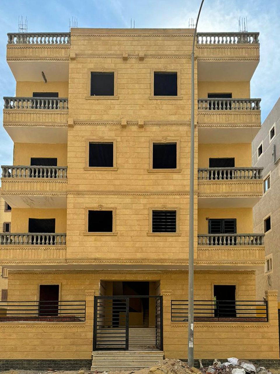 عمارة 675 — السياحية أ